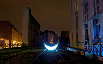 Δεσμοί της Σελήνης Σημεία εξέλιξης